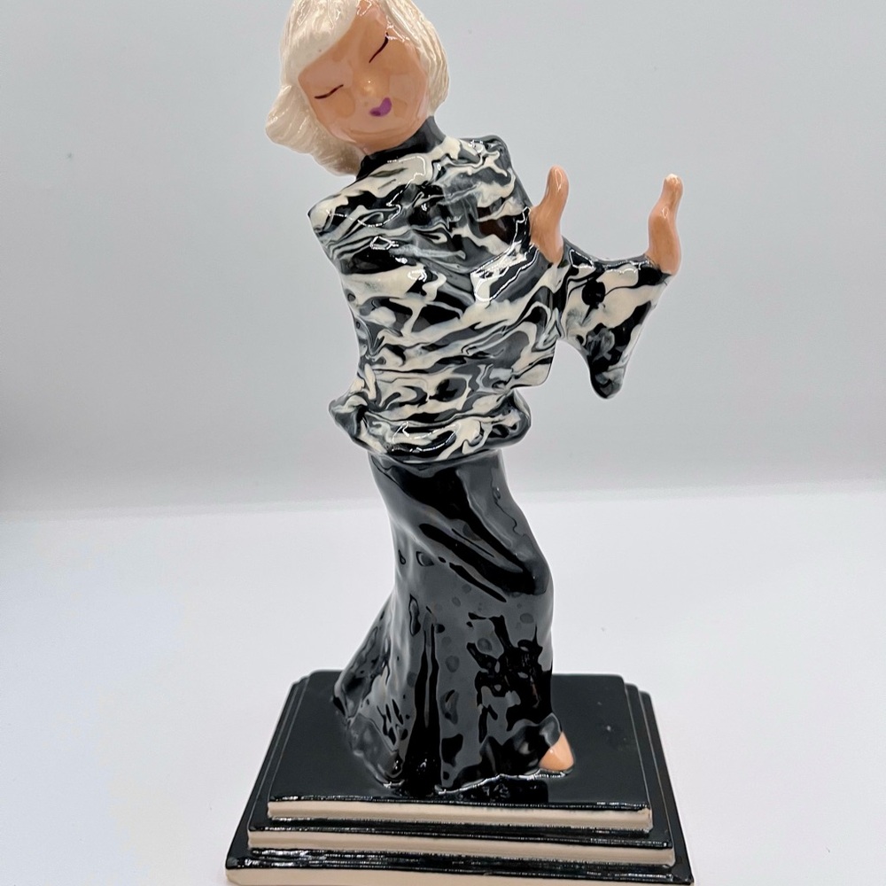 1950 Hedi School California Pottery Asian Style Dancing Female Figure 10 Inch